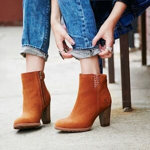 Timberland Earthkeepers Stratham Heeled Boots